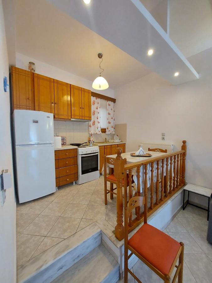 George'S Apartment Loutraki  المظهر الخارجي الصورة
