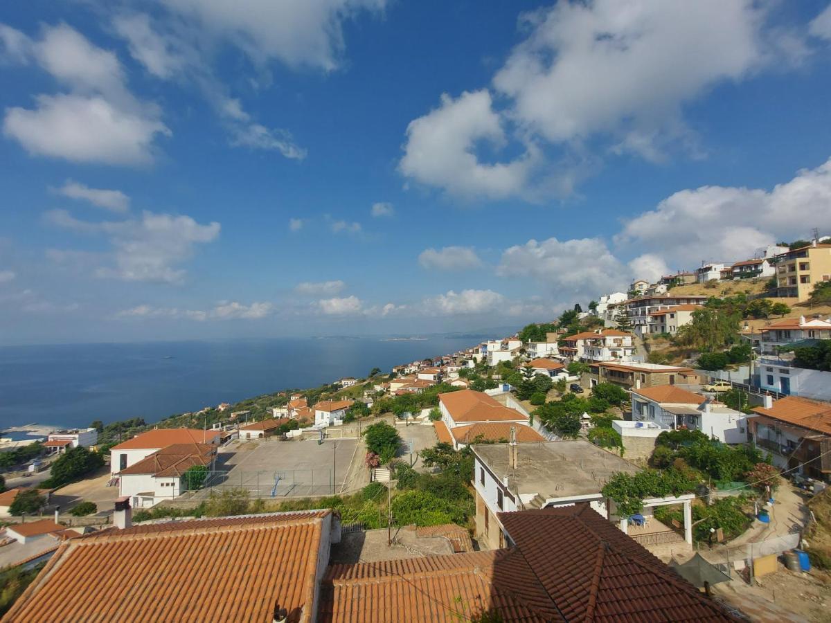George'S Apartment Loutraki  المظهر الخارجي الصورة